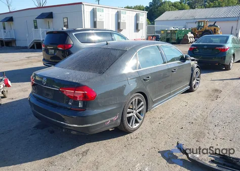 2016 Volkswagen Passat 1.8T R-Line z USA, uszkodzony, nr VIN 1VWAT7A34GC037930